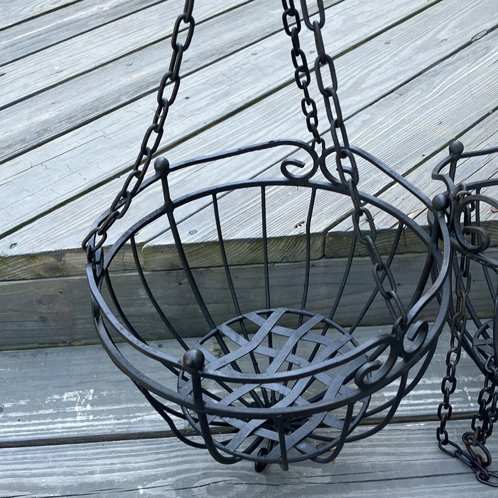Black Metal Hanging Baskets Set Of 2 - Picture 3 of 6